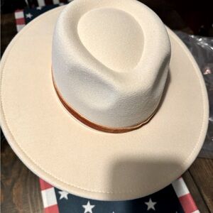 NWOT NashvilleWide Brim Hat -Cream Not For Sale